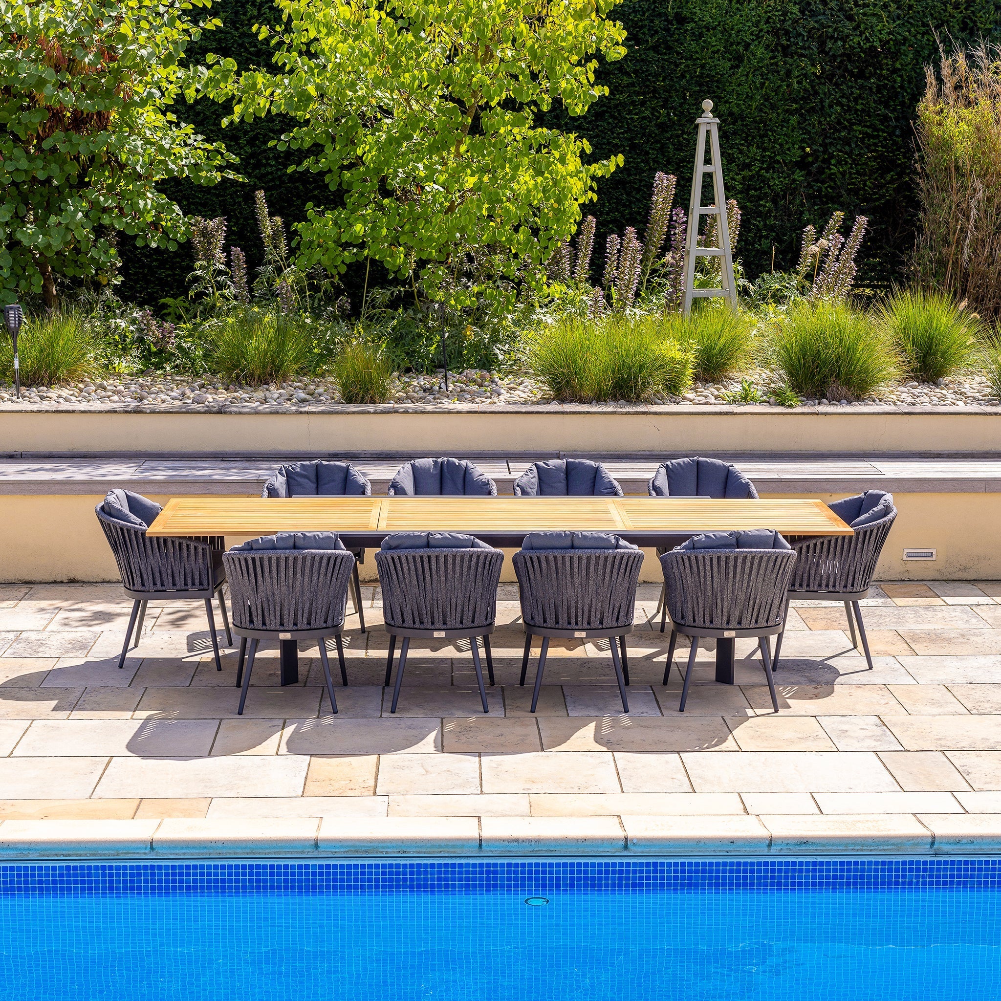 Monterrey 8 Seat Rope Extending Teak Dining Set in Grey