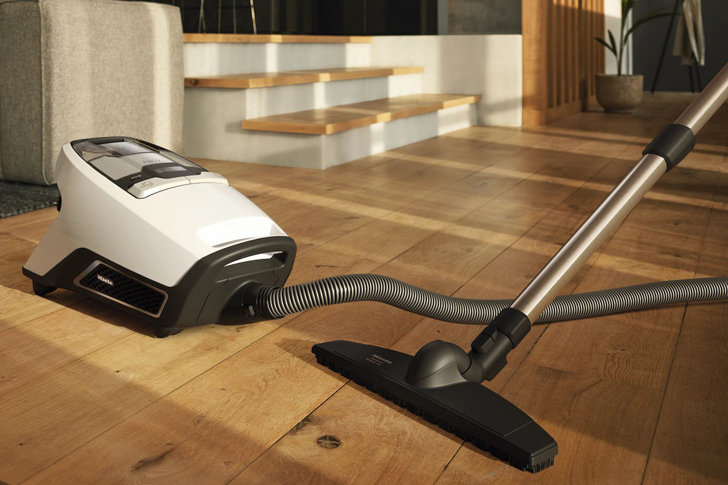 Miele Blizzard CX1 Comfort XL Bagless Cylinder Vacuum Cleaner | 12034140 | Lotus White