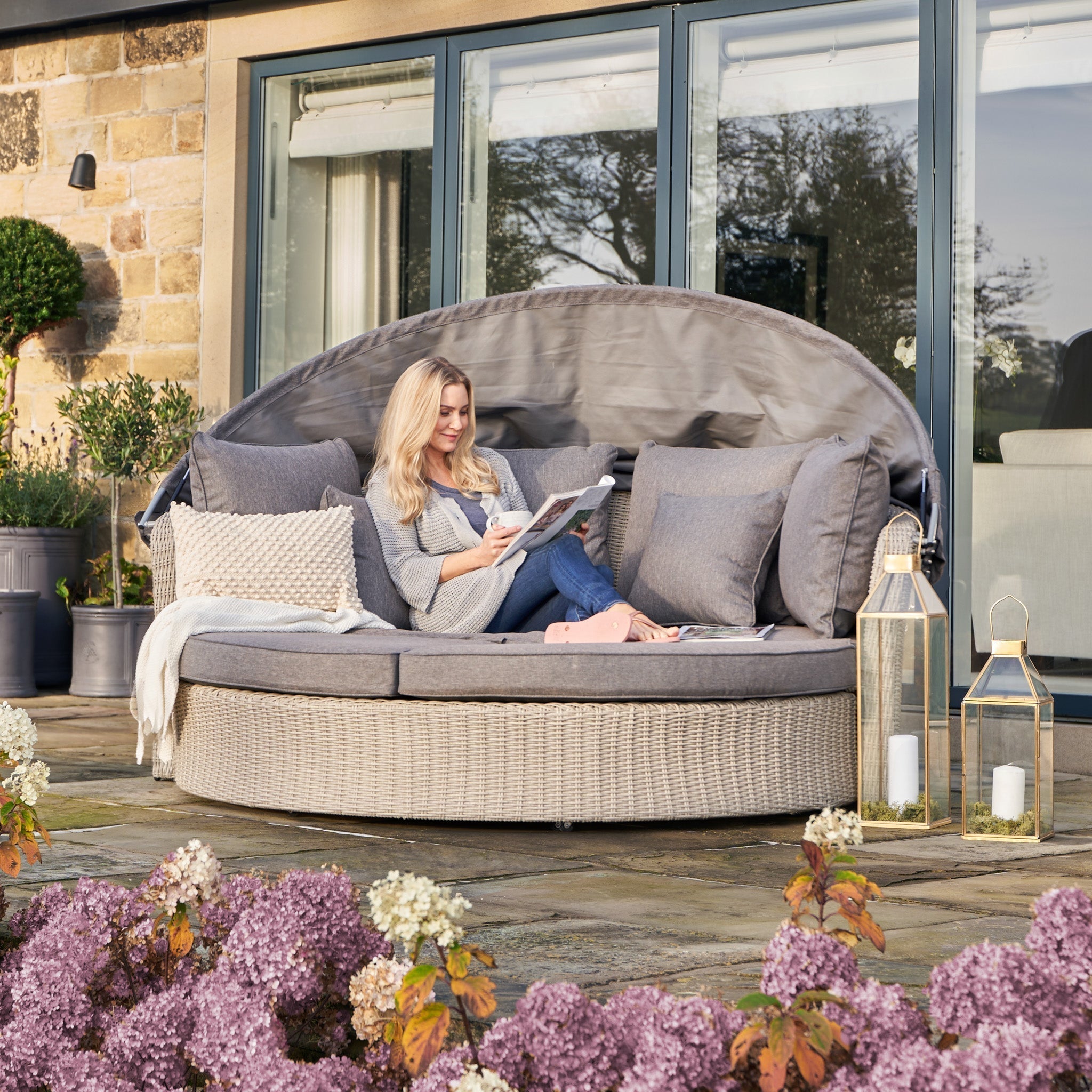 Pacific Lifestyle - Bermuda Daybed in Stone Grey