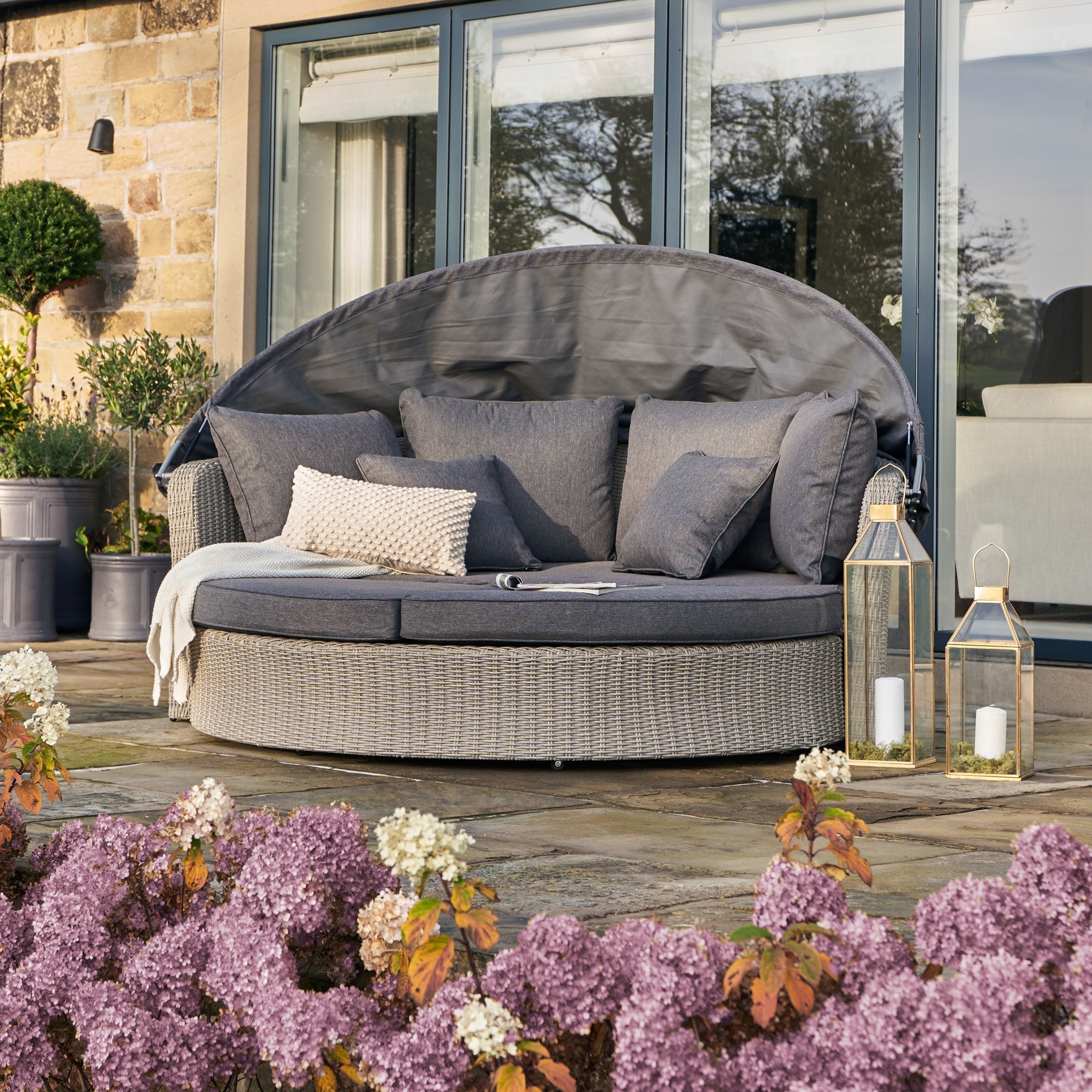 Pacific Lifestyle - Bermuda Daybed in Stone Grey