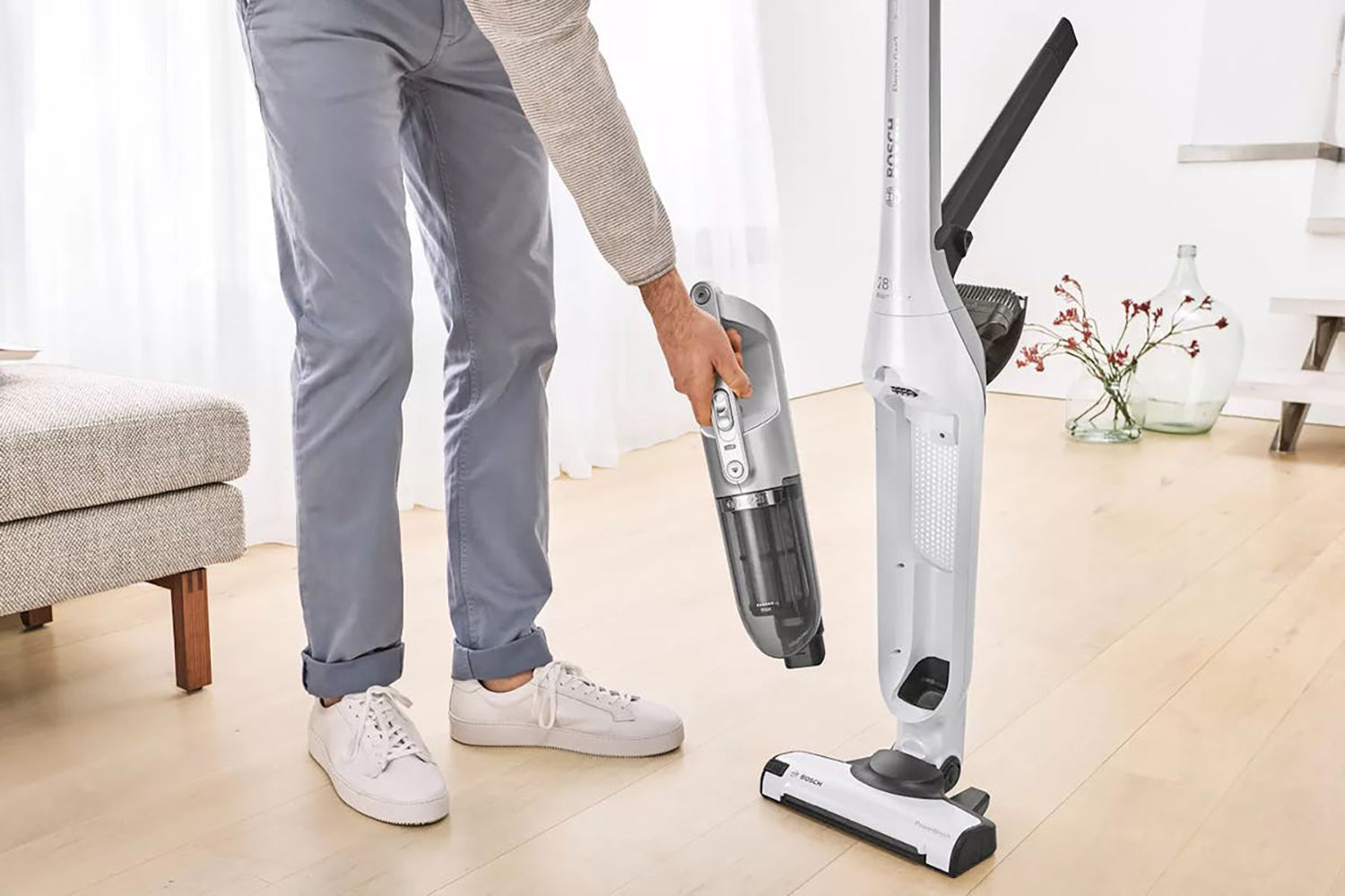 Bosch Serie 4 Flexxo Gen2 28Vmax Rechargeable vacuum cleaner | BBH3280GB | White