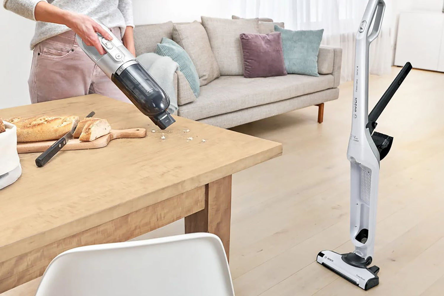 Bosch Serie 4 Flexxo Gen2 28Vmax Rechargeable vacuum cleaner | BBH3280GB | White