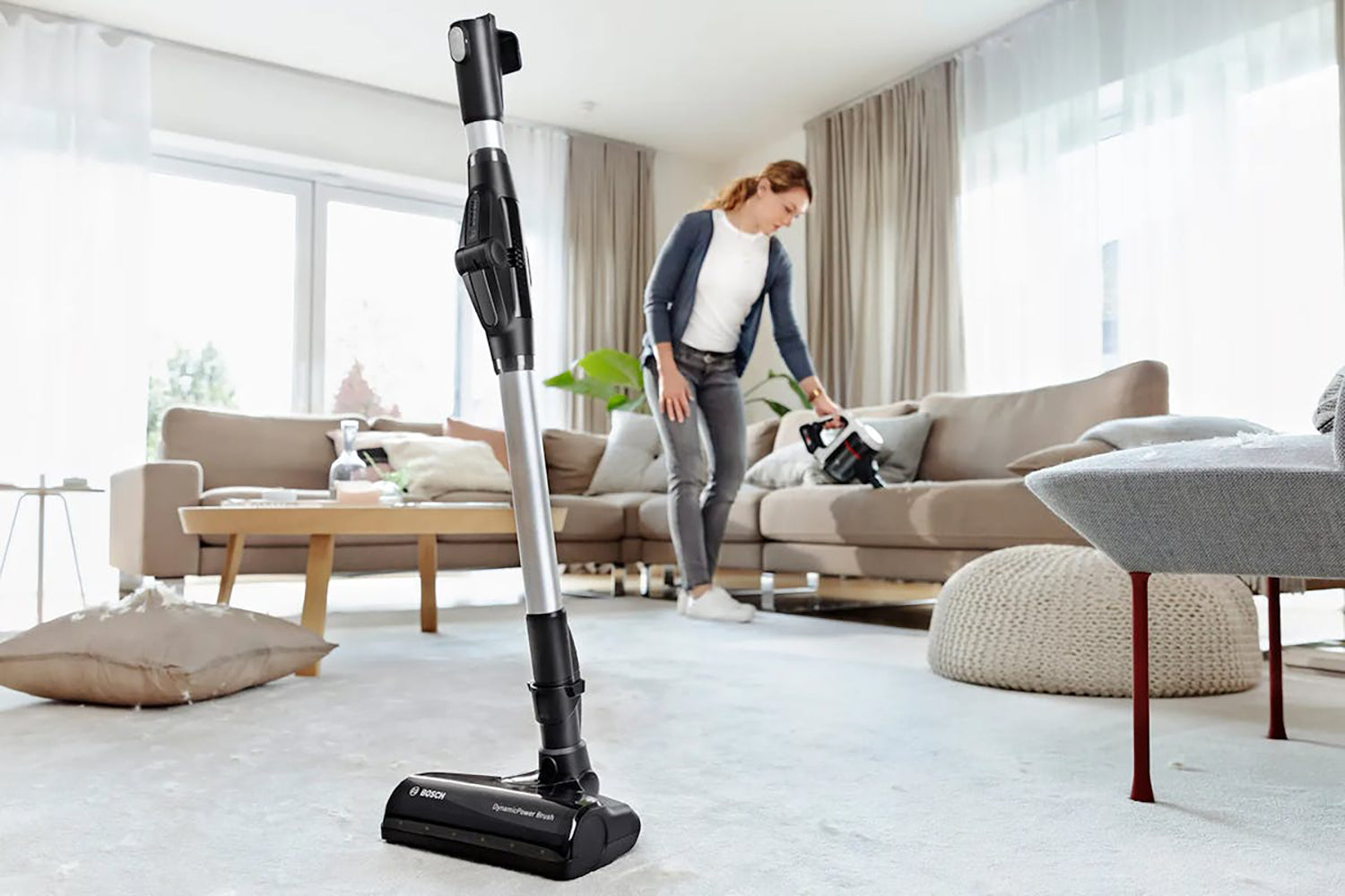 Bosch Rechargeable Unlimited 7 Vacuum Cleaner | BCS712GB | White
