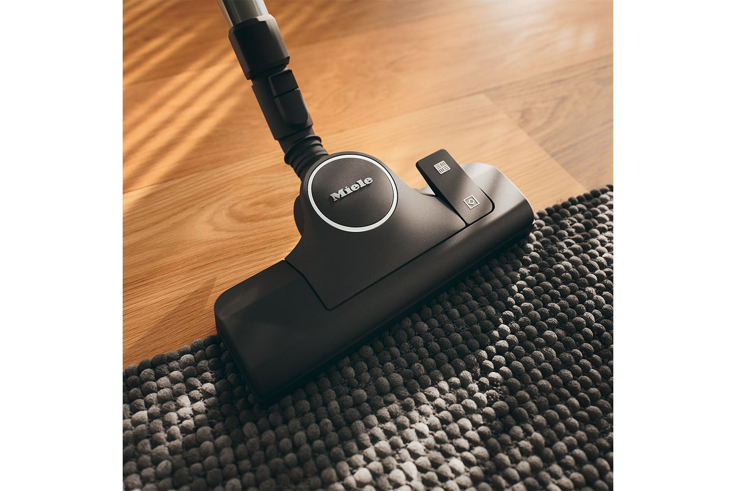 Miele Boost CX1 Cat & Dog PowerLine SNCF0 Bagless Cylinder Vacuum Cleaner | BOOSTCX1CAT&DOG