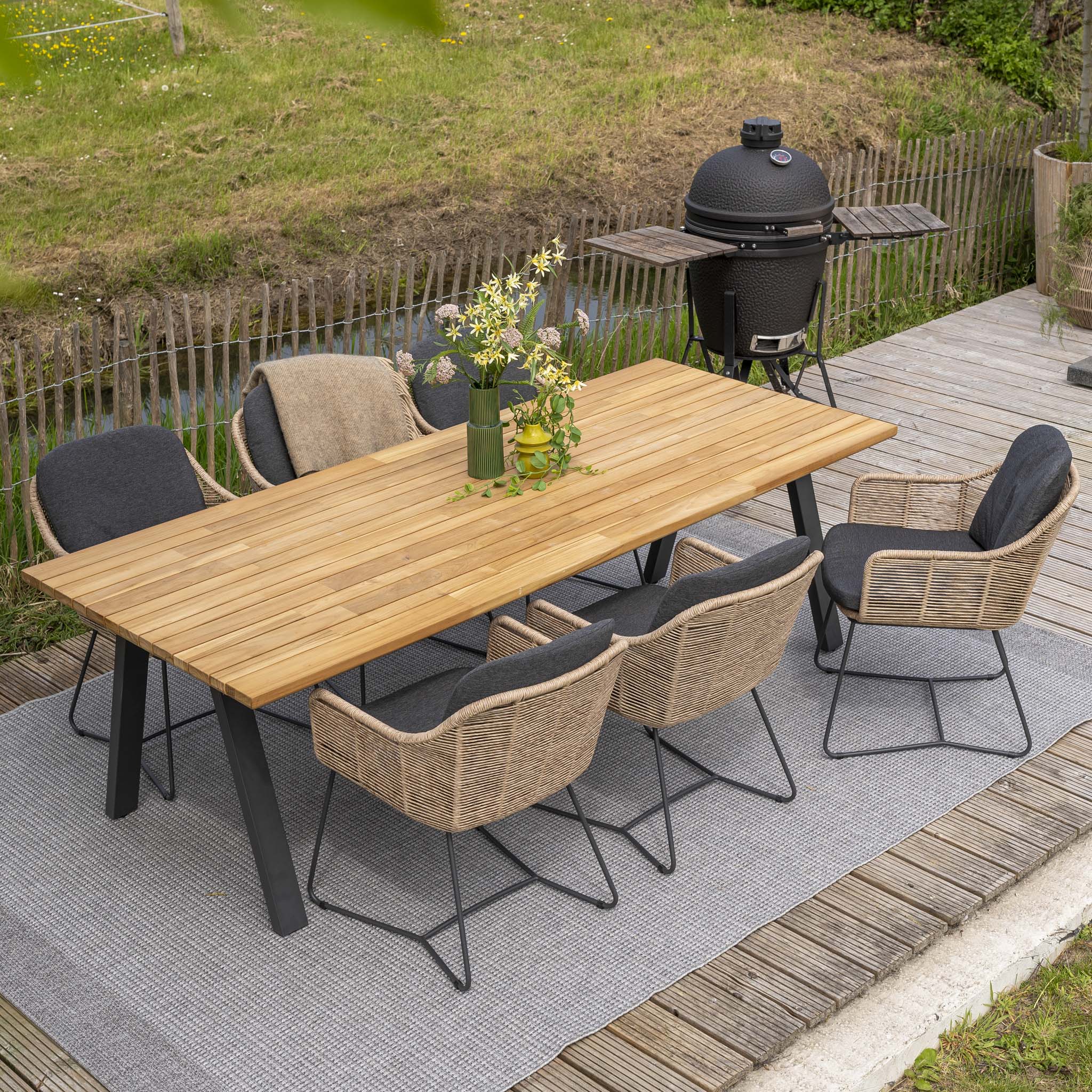 Belmond 6 Seat Dining Set with Teak Table in Natural