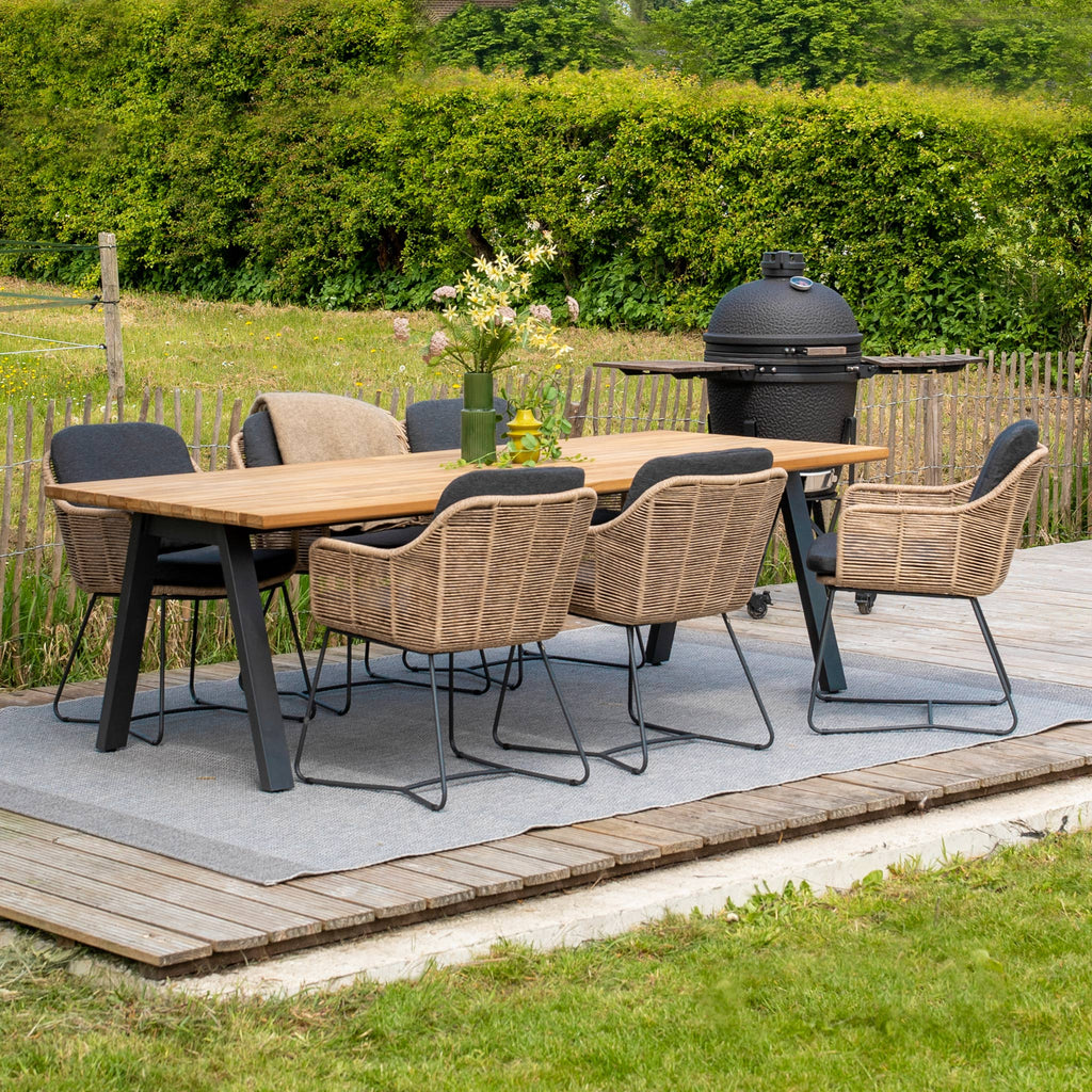 Belmond 6 Seat Dining Set with Teak Table in Natural