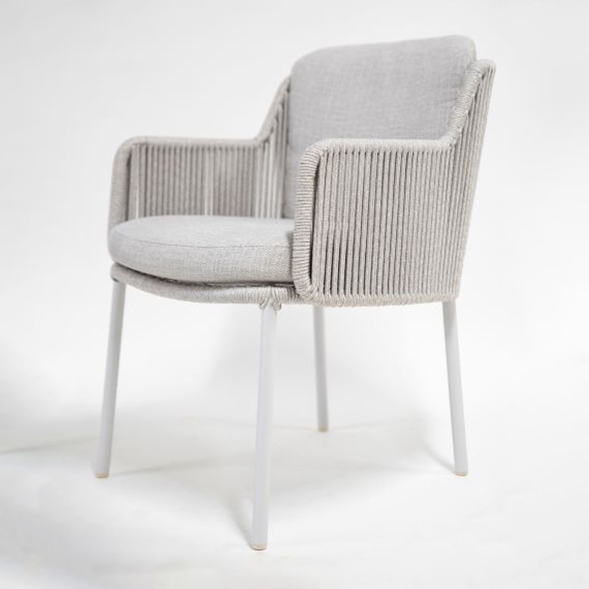 Bernini 6 Seat Round Dining with Teak Table in Light Grey