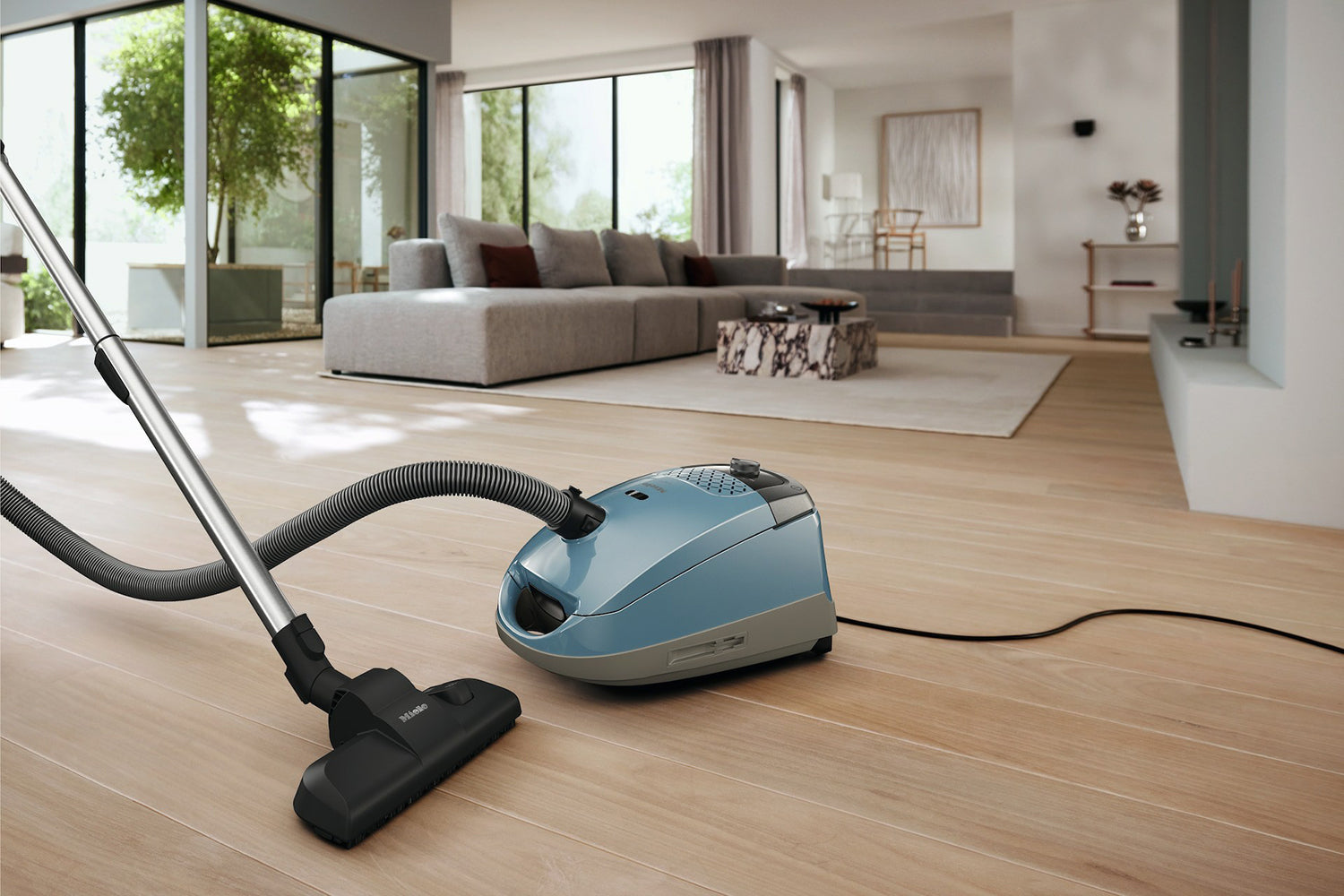 Miele Cylinder Vacuum Cleaner Nordic Blue | GUARDS1