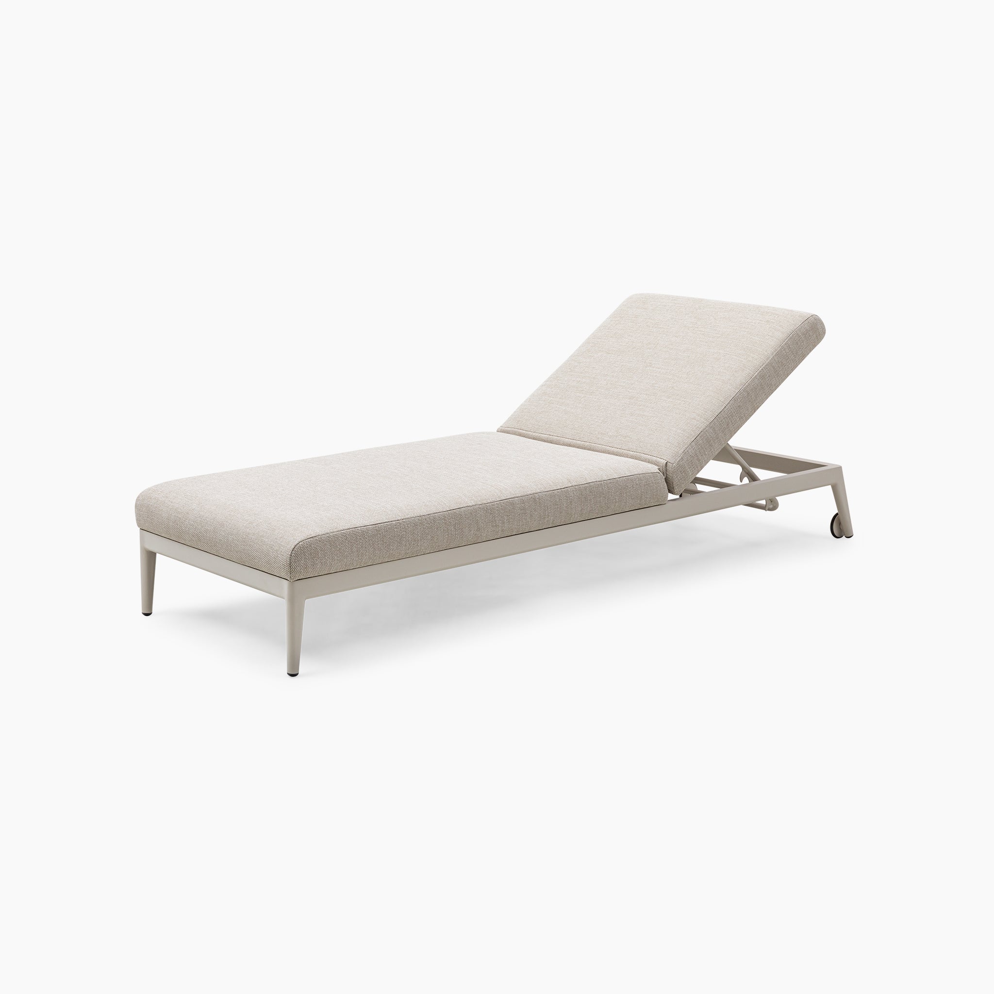 Luna Outdoor Fabric Sun Lounger in Fawn