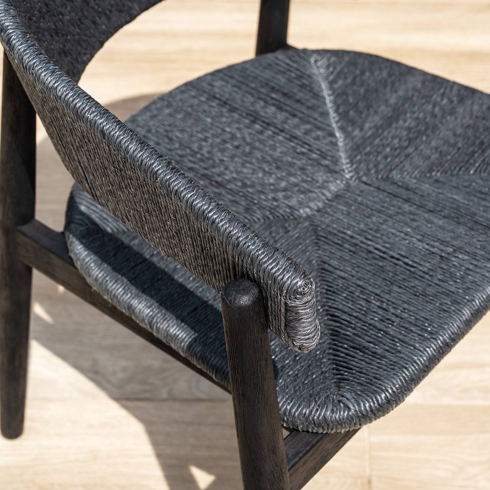 Lucca 6 Seat Dining Set with Teak Round Table in Black