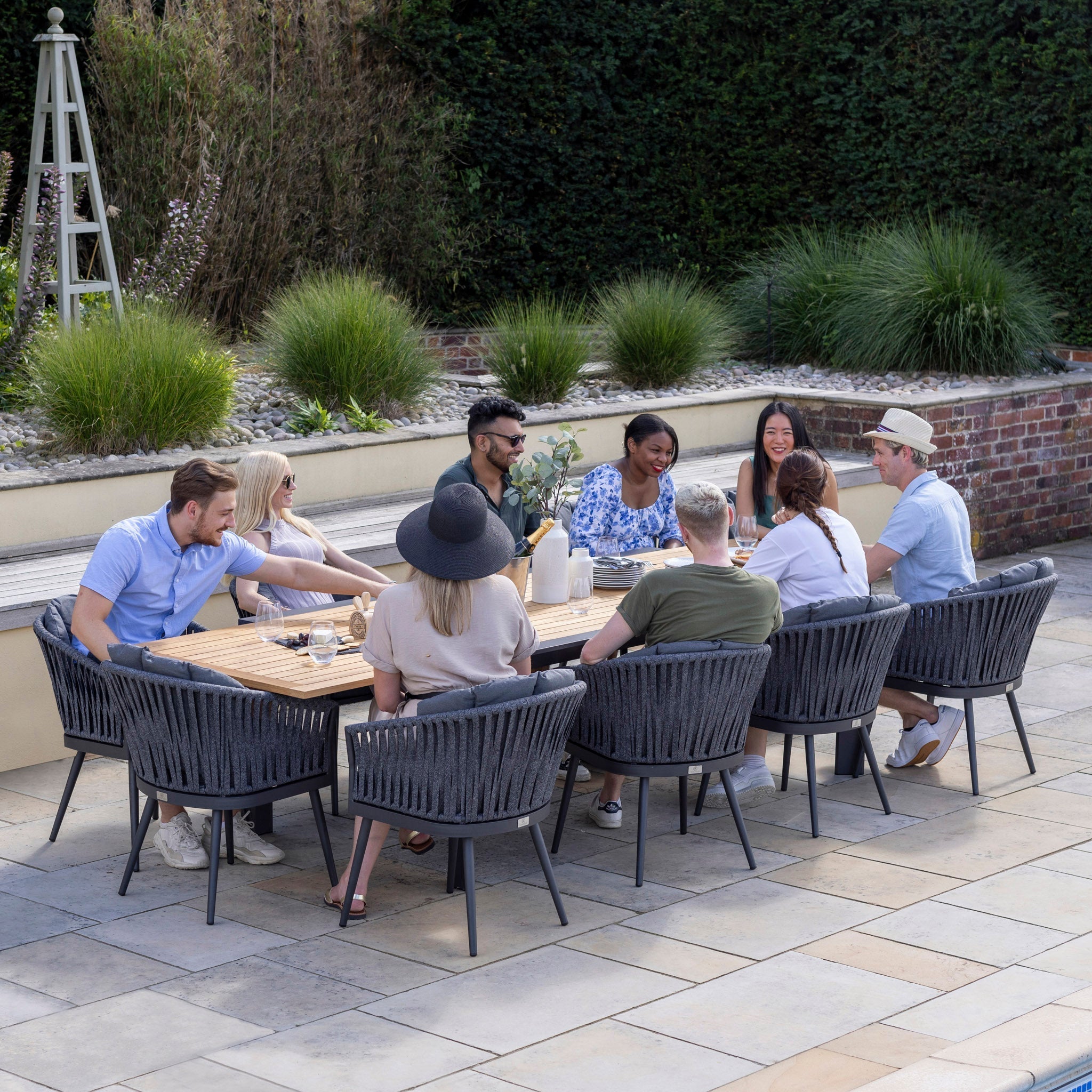 Monterrey 8 Seat Rope Extending Teak Dining Set in Grey