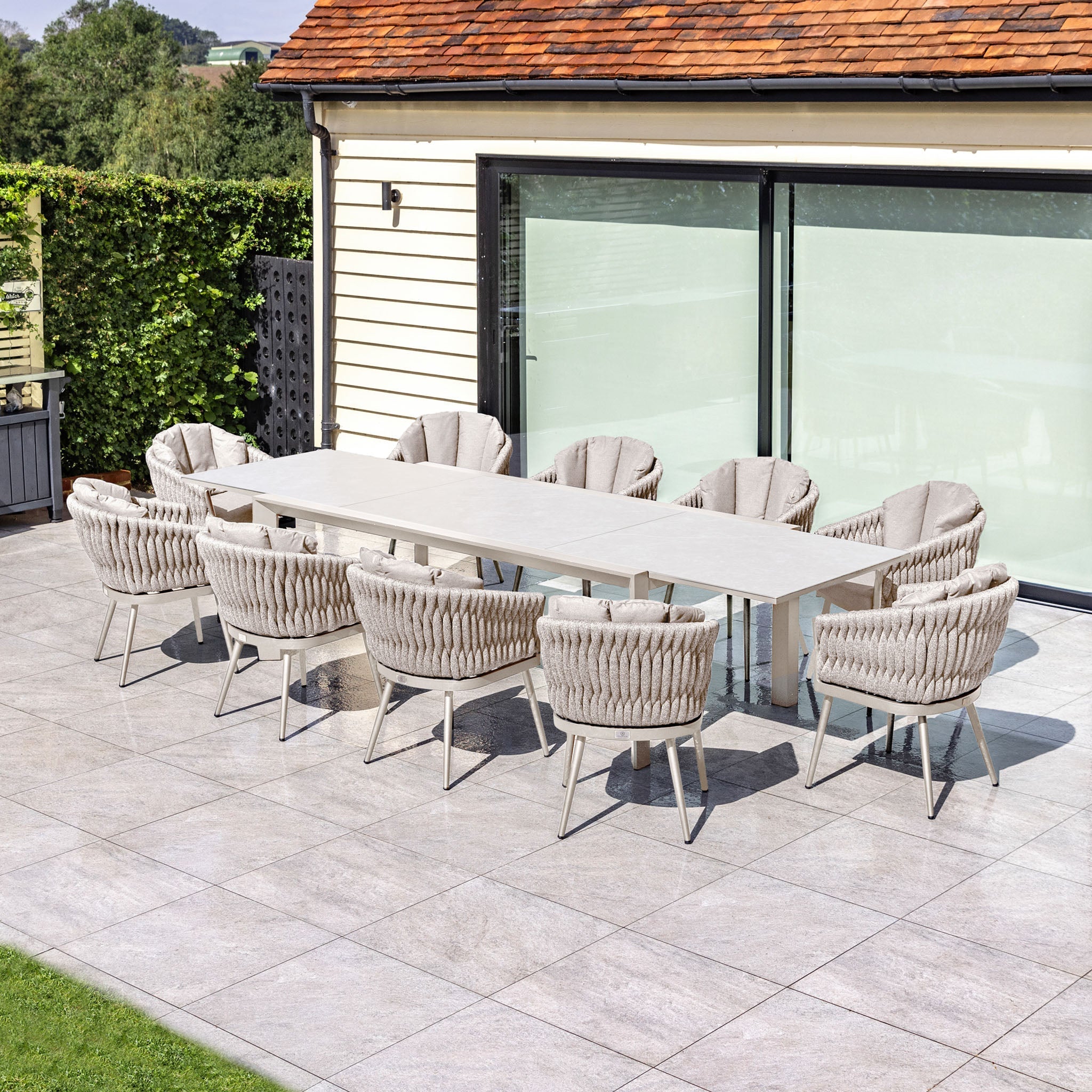 Palma 10 Seat Rope Extending Dining Set in Latte