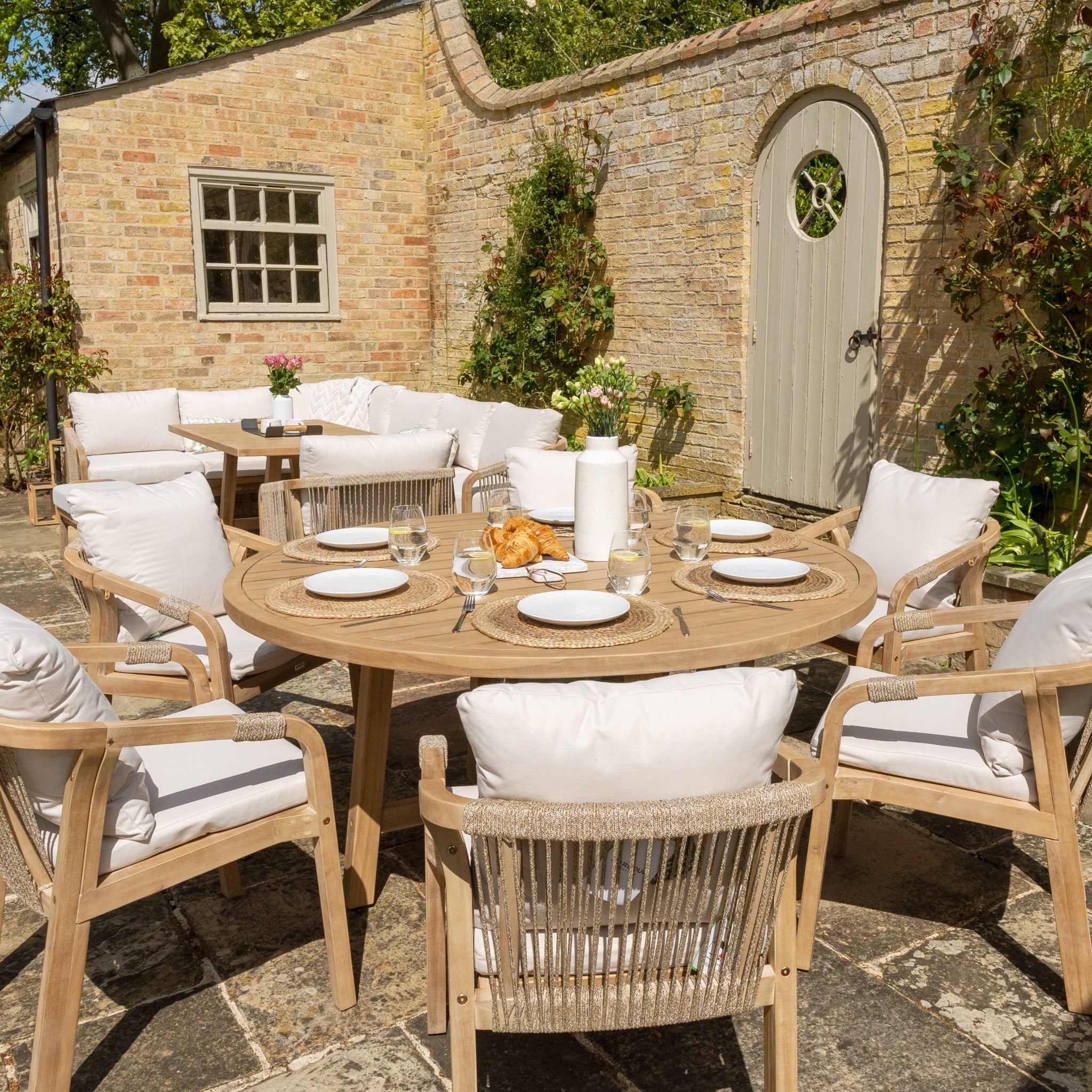 Quay 6 Seat Round Dining Set in Linen