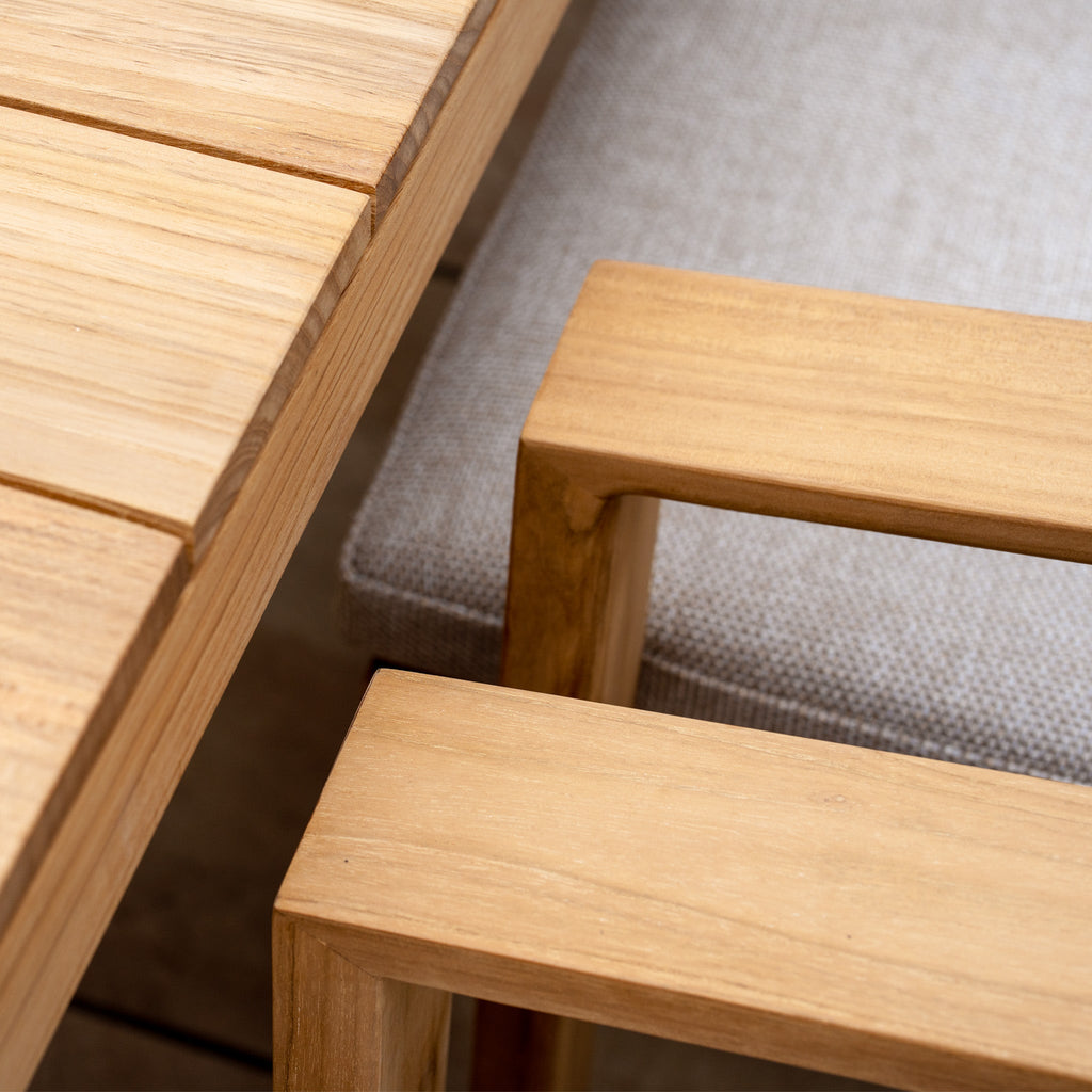 Tivoli 8 Seat Dining Set with Teak Dining Table in Fawn
