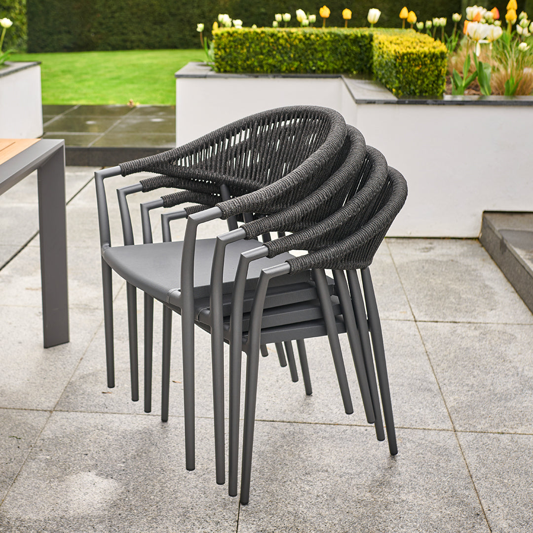 Cloverly 4 Seat Round Dining Set with Teak Table Top in Charcoal